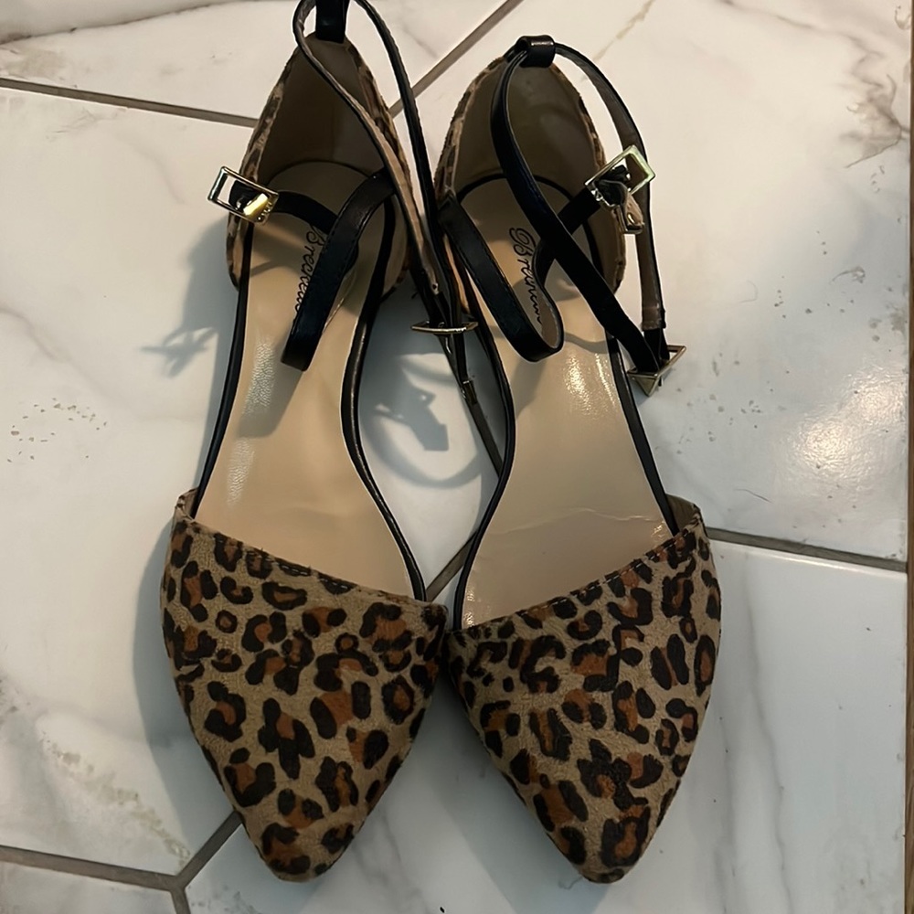 Stitch Fix leopard flats